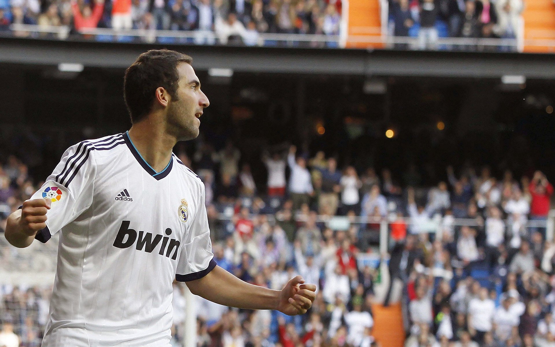 “南美劲旅帕尔梅拉斯小组强势,鹿岛折戟沉沙”